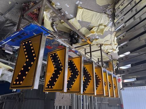 阳泉太阳能交通标牌的核心部件是电池,电池多久